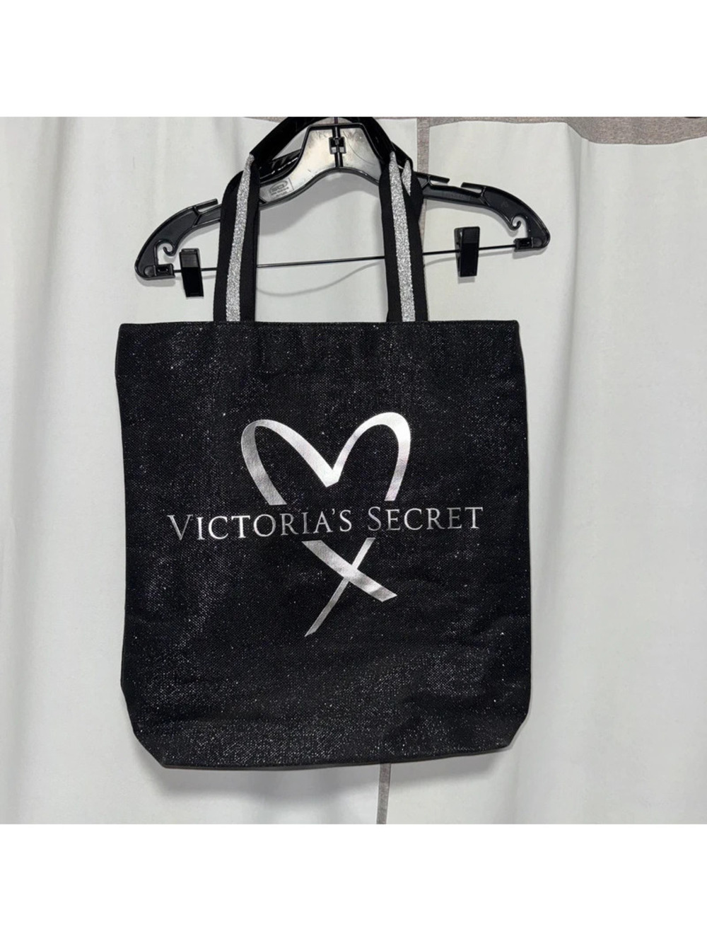 victoria’s secret glamour glitter heart fashion show tote